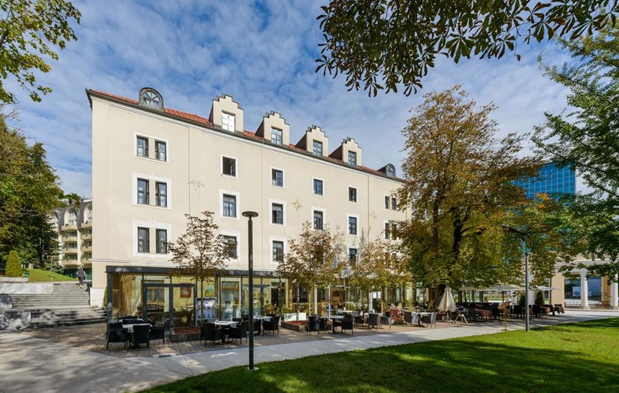 Hotel Zagreb 4*